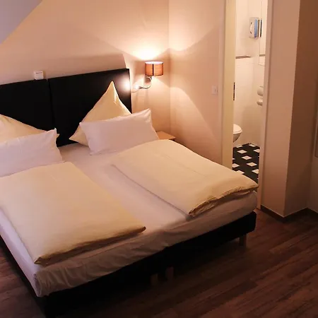 Hotel Baum's Rheinhotel